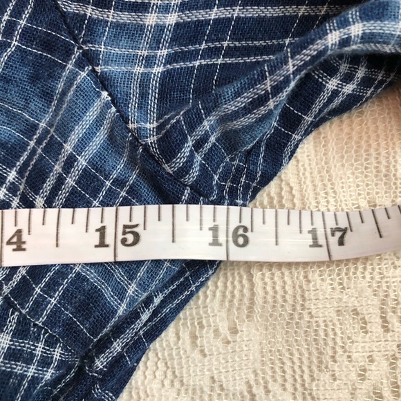 Kenneth Cole Reaction plaid belted shirt d… - Picture 10 of 15